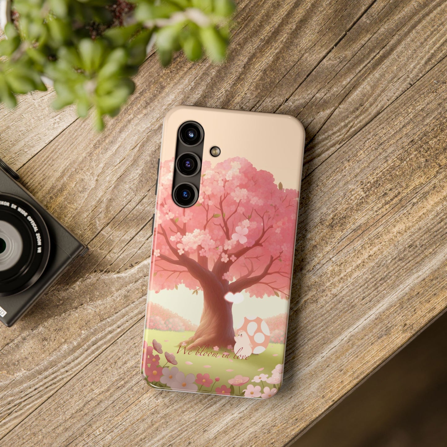 Mumu’s Sakura-Themed Phone Case — “We Bloom in Love”