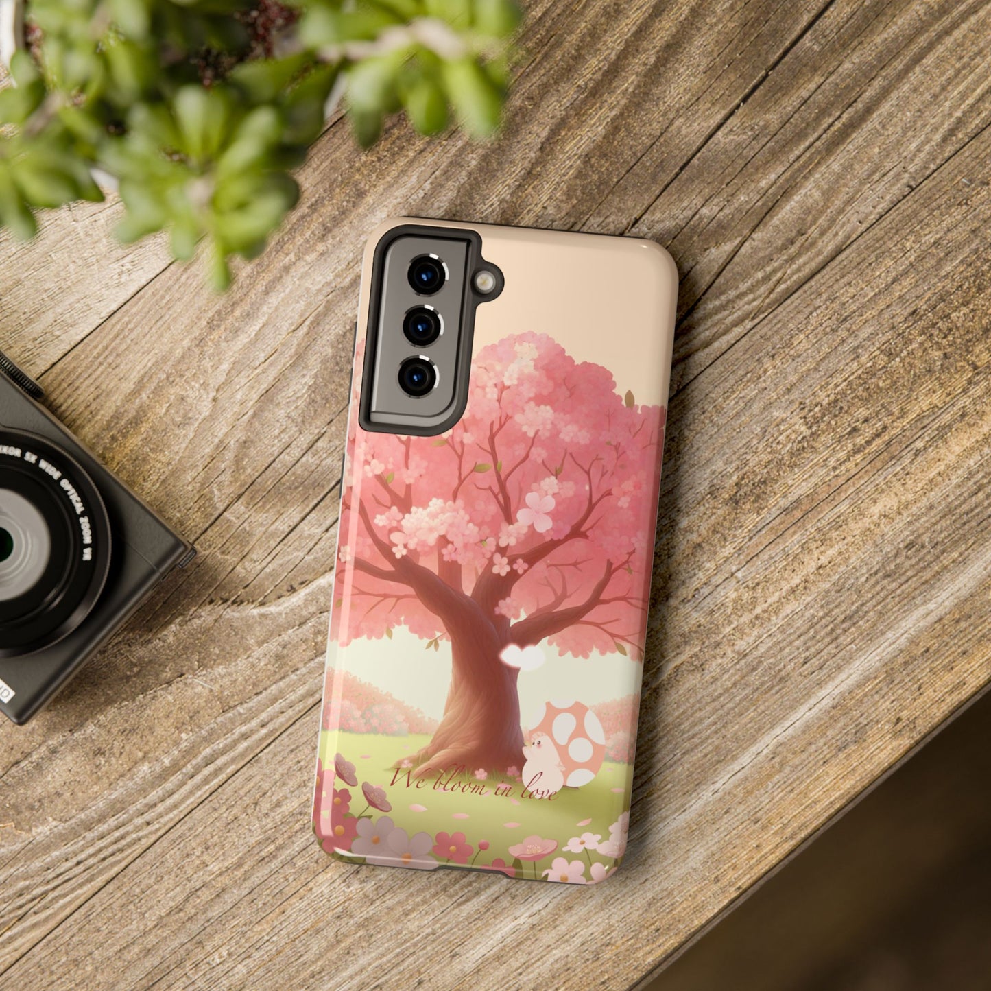 Mumu’s Sakura-Themed Phone Case — “We Bloom in Love”